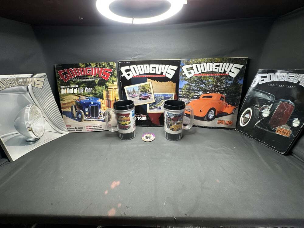 GOODGUYS LOT OF 2 Mugs & 5 MAGAZINES 1 PIN